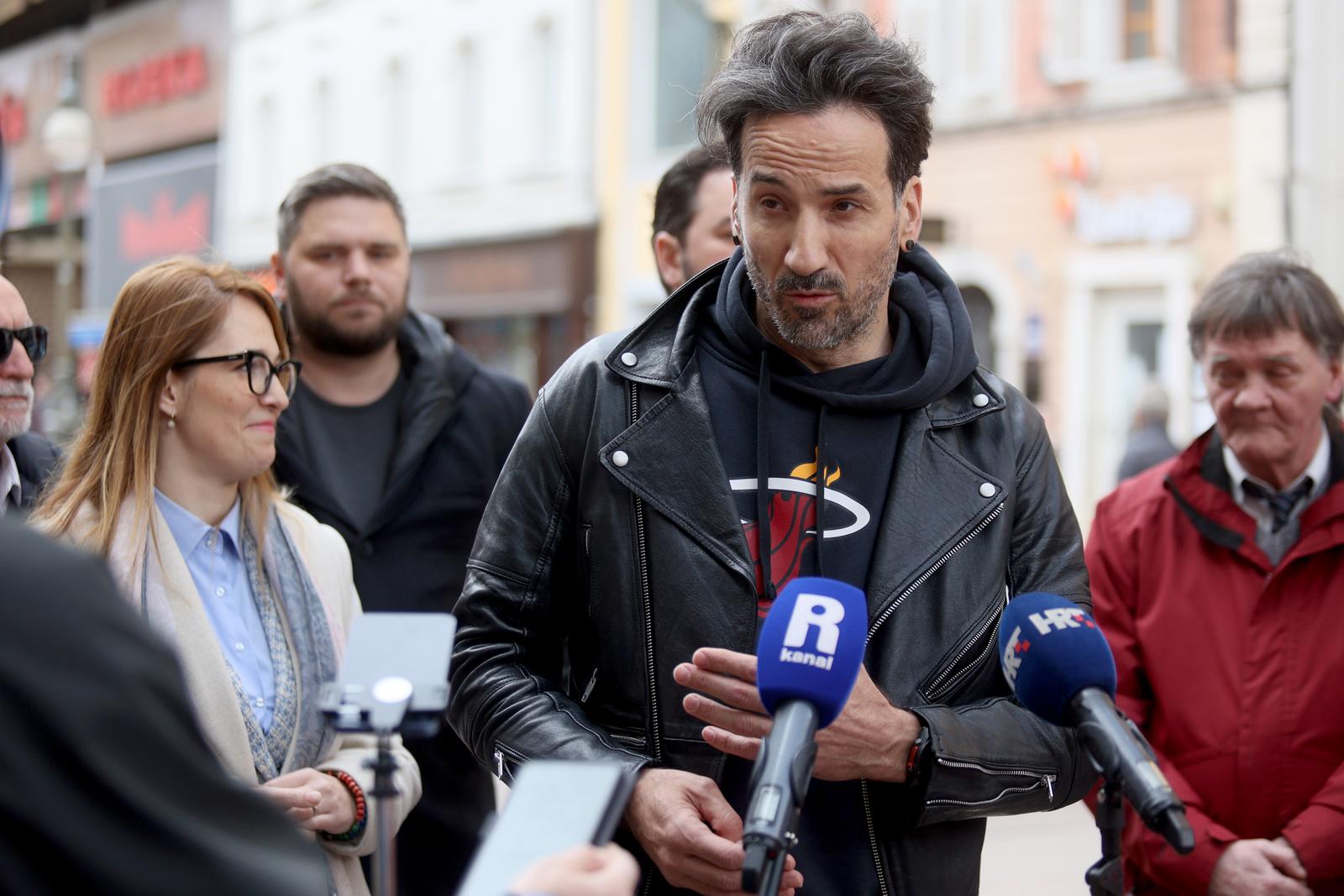 Rijeka: Predstavljena koalicija Domina, Mosta, Hrvatskih suverenista, BUZ-a i HSP-a za lokalne izbore Rijeka: Predstavljena koalicija Domina, Mosta, Hrvatskih suverenista, BUZ-a i HSP-a za lokalne izbore