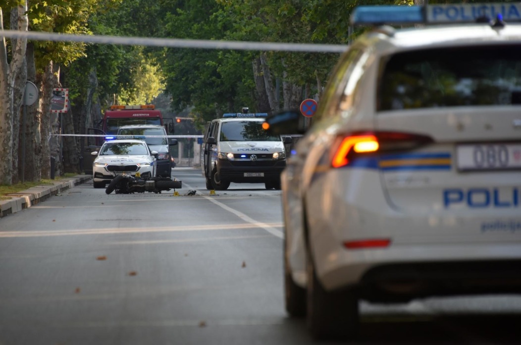 cf0f64d9-26bc-4ac1-a6be-72915a5fcad6 cf0f64d9-26bc-4ac1-a6be-72915a5fcad6