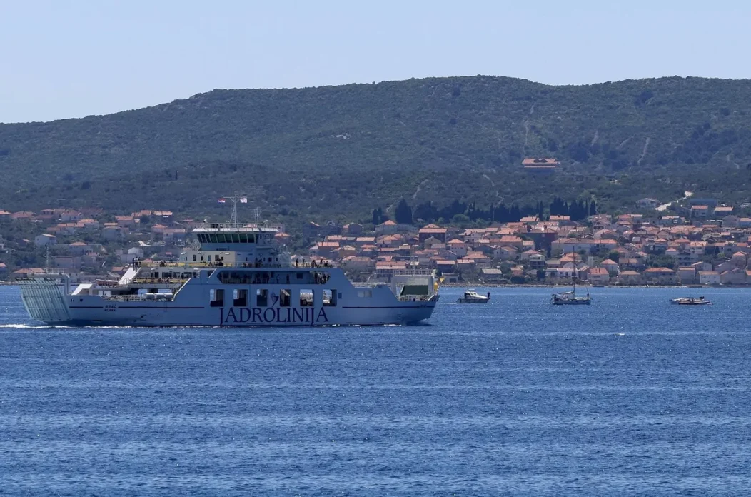 1280×1280-42bcbbf4-9d0c-11eb-8f97-cedfb09875dd (1)