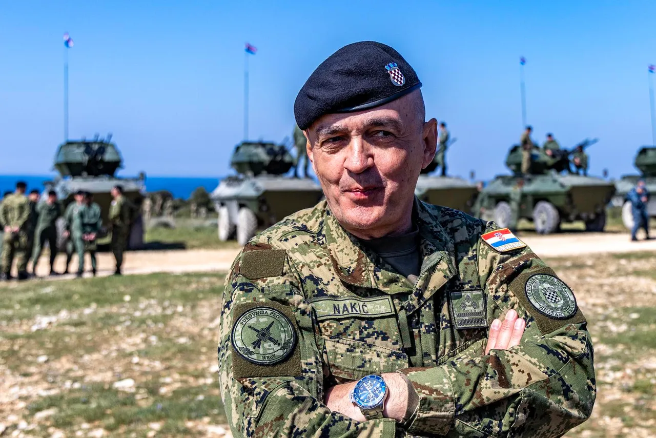 1280×1280-42bcbbf4-9d0c-11eb-8f97-cedfb09875dd (9)