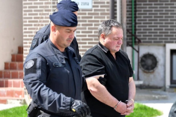 3e1e032b-e5a1-4196-93a2-76cacc478310