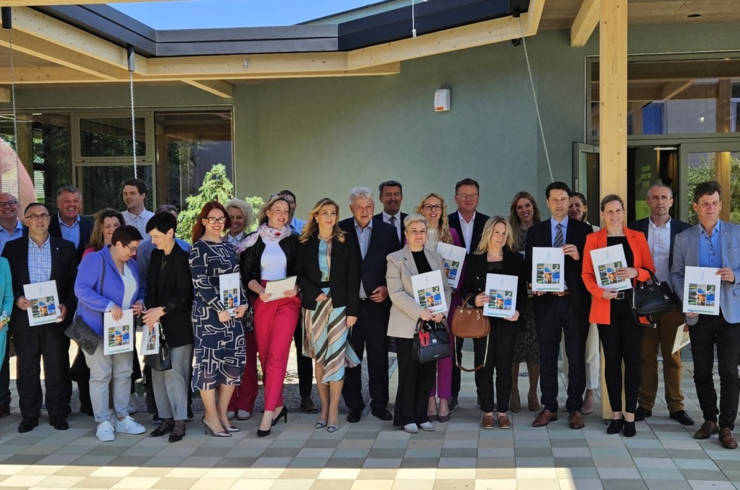 493554305_1063906158976759_8754078193278653693_n 493554305_1063906158976759_8754078193278653693_n