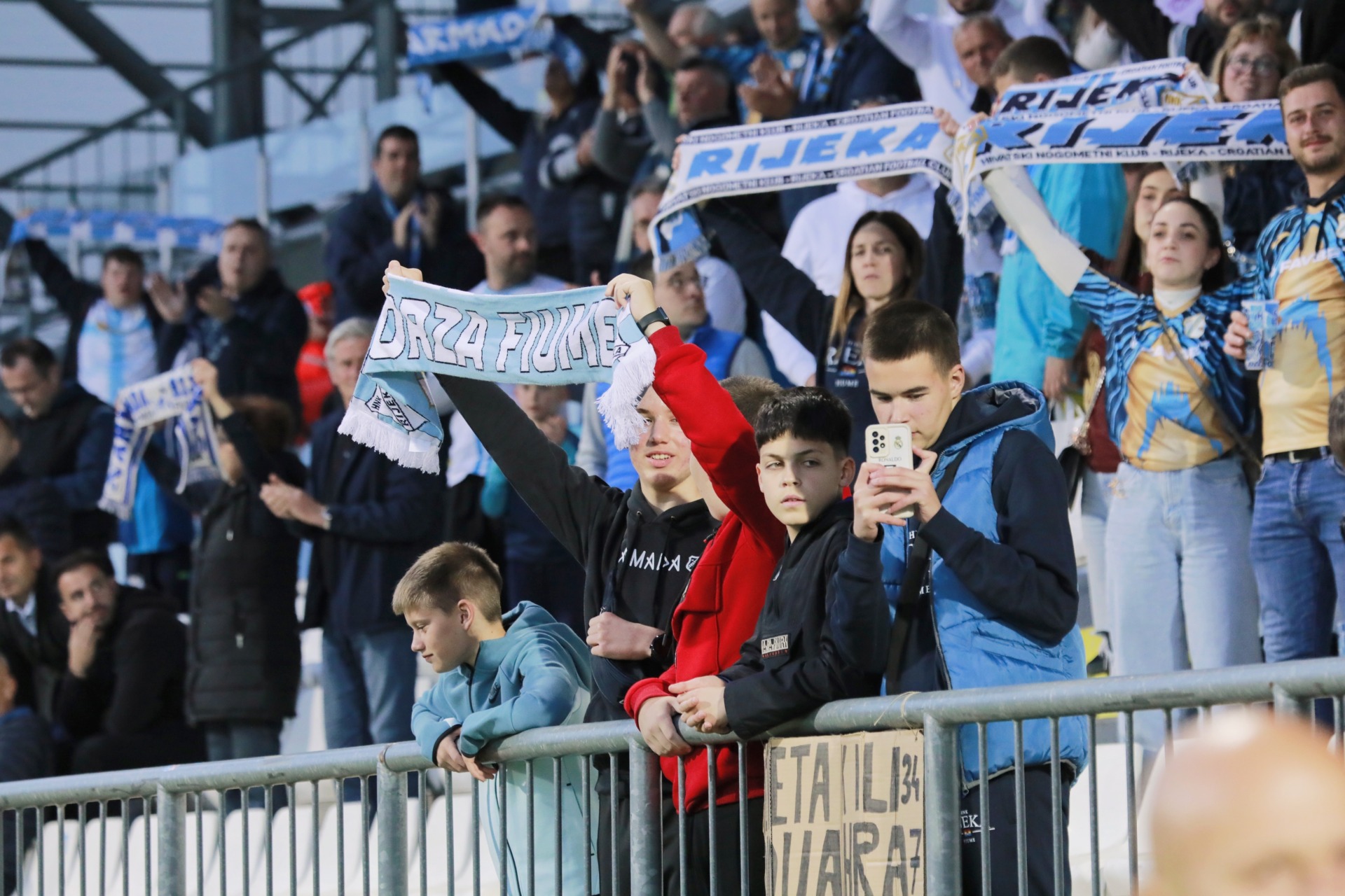 IMG_20250423_204137 IMG_20250423_204137