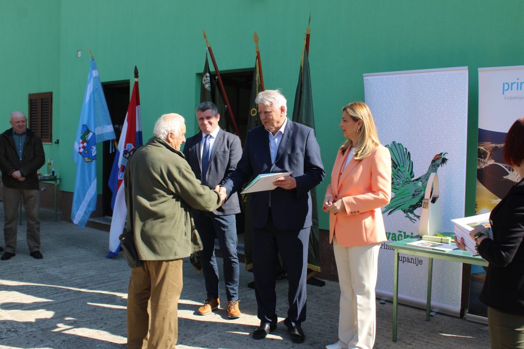 IMG_3682-1024×683 IMG_3682-1024×683