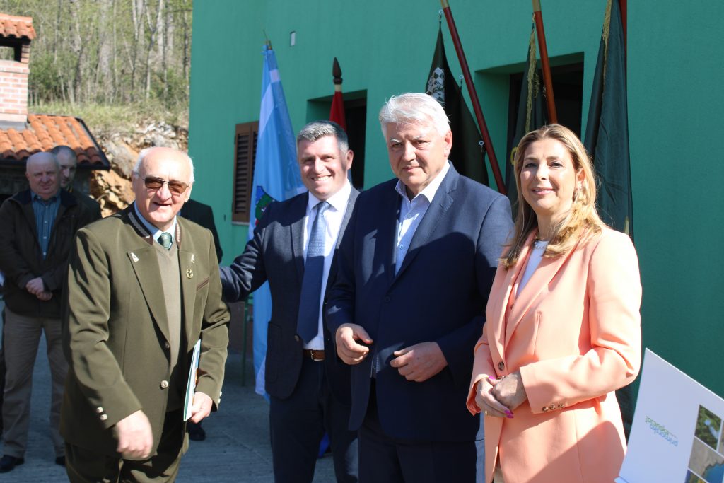 IMG_3703-1024×683 IMG_3703-1024×683