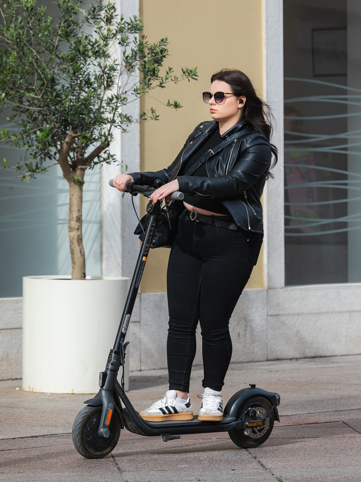 Klikom po Korzu 10.4.-9998