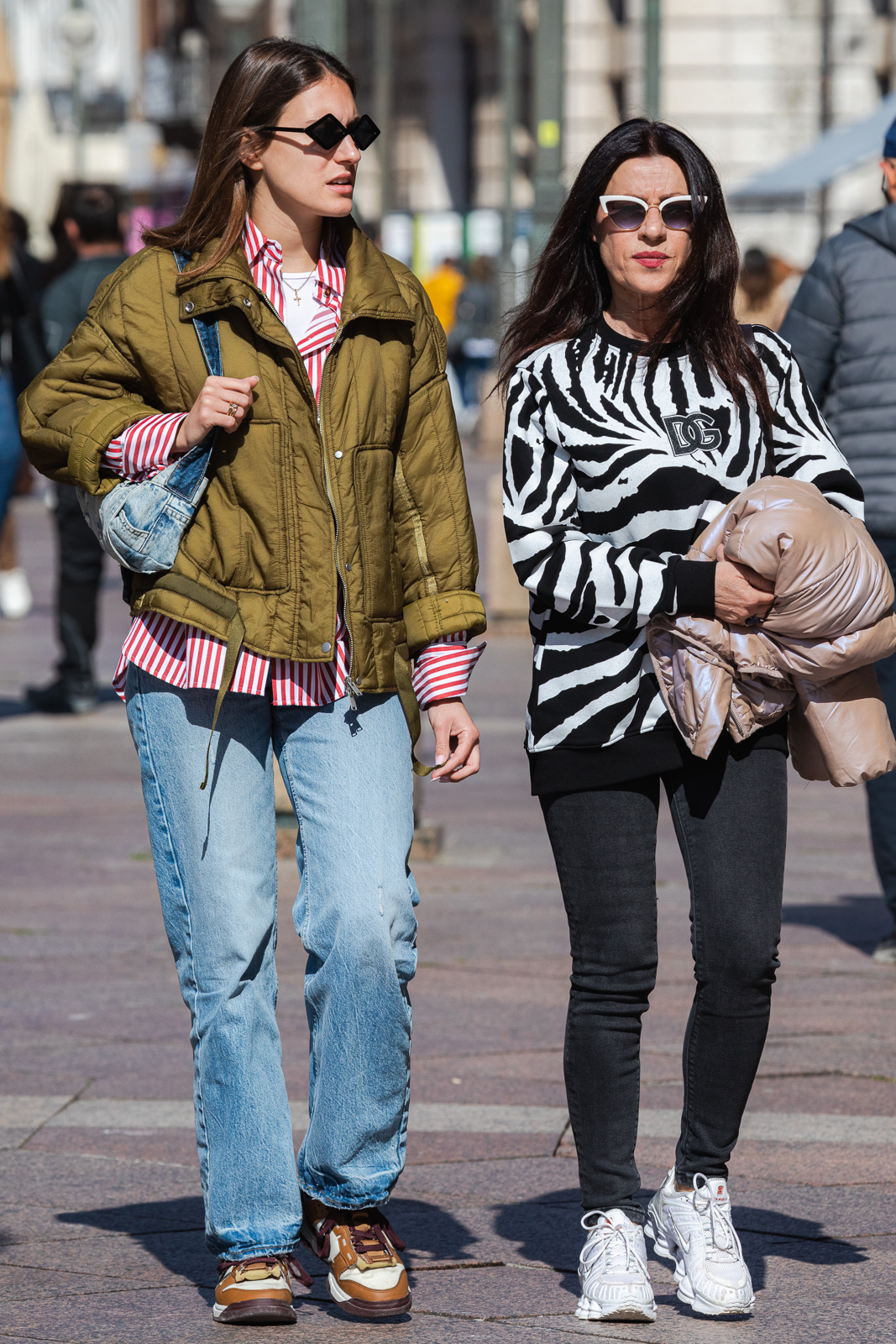 Klikom po Korzu 4.4-7928 Klikom po Korzu 4.4-7928