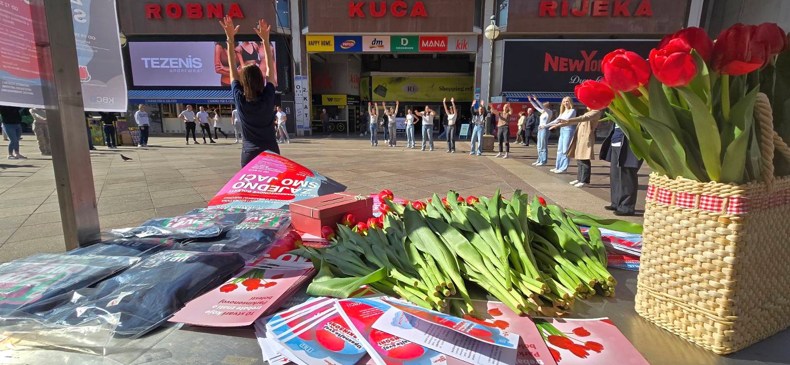 Obilježavanje dana Parkinsonove bolesti 2025 (4) Obilježavanje dana Parkinsonove bolesti 2025 (4)