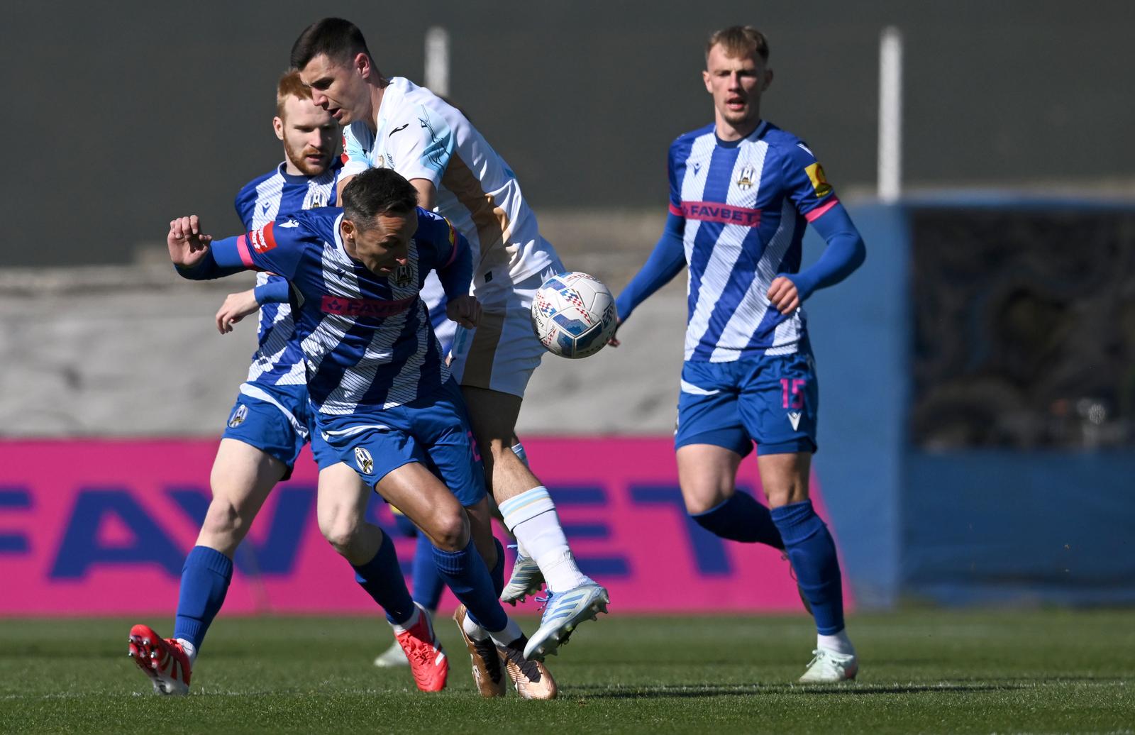 Lokomotiva i Rijeka sastali se u 28. kolu SuperSport HNL-a Lokomotiva i Rijeka sastali se u 28. kolu SuperSport HNL-a