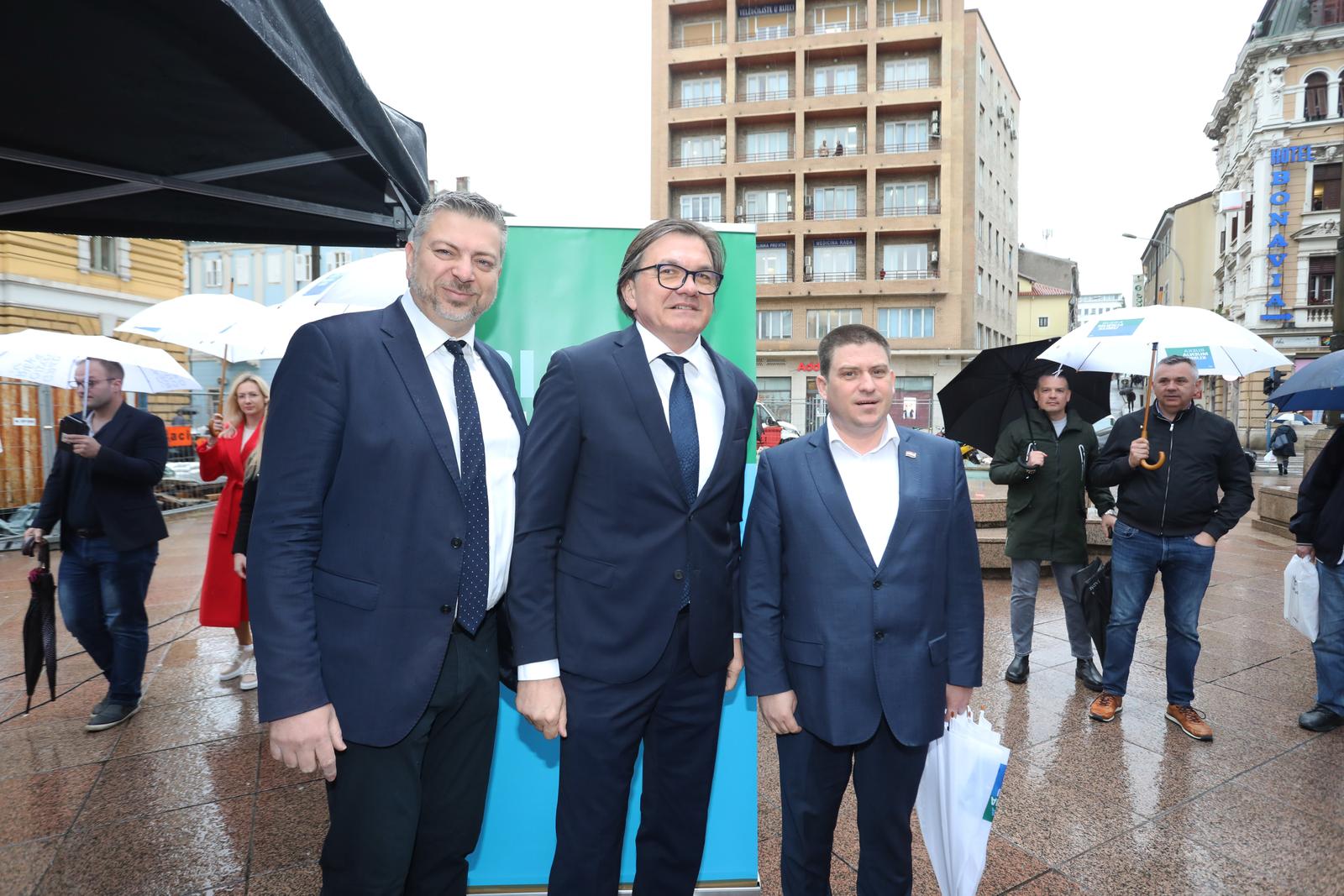 Rijeka: Denis Vukorepa, Oleg Butković i Josip Ostrogović održali konferenciju za medije Rijeka: Denis Vukorepa, Oleg Butković i Josip Ostrogović održali konferenciju za medije
