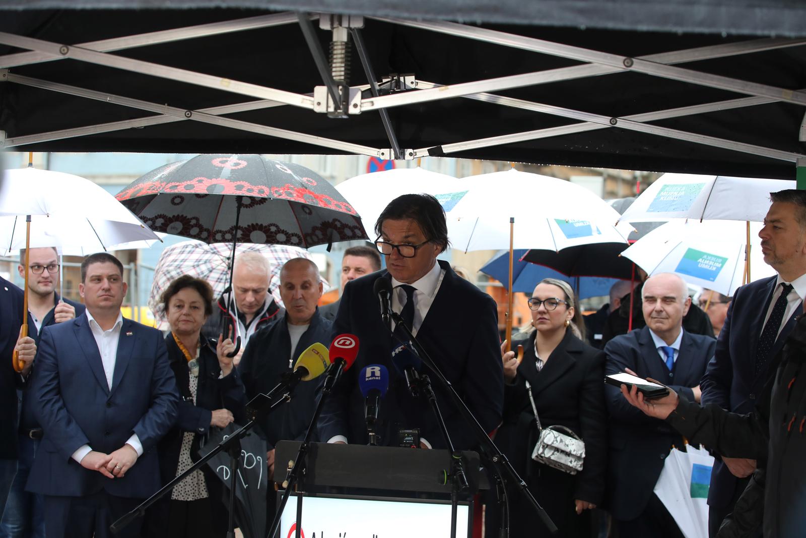 Rijeka: Denis Vukorepa, Oleg Butković i Josip Ostrogović održali konferenciju za medije Rijeka: Denis Vukorepa, Oleg Butković i Josip Ostrogović održali konferenciju za medije