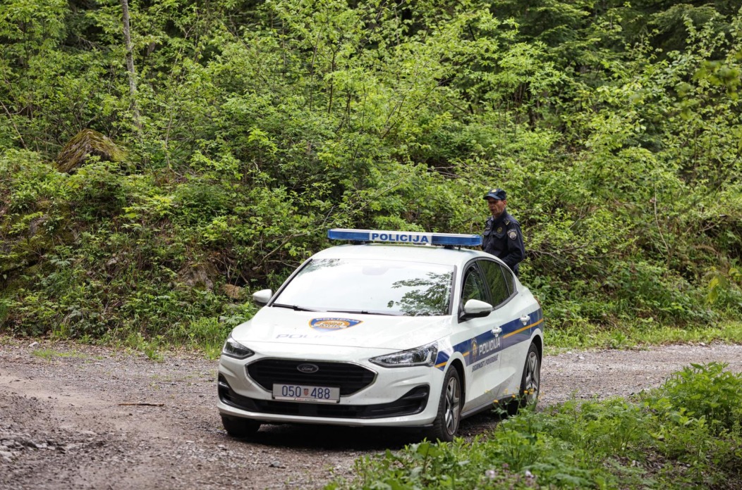 Modruš: Cesta prema Maloj Kapeli gdje je pao sportski avion