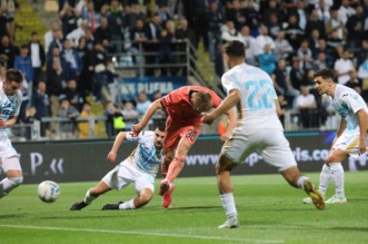 Rijeka i Osijek sastali se u 31. kolu SuperSport HNL-a Rijeka i Osijek sastali se u 31. kolu SuperSport HNL-a