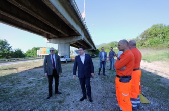 Matulji: Ministar Oleg Butković na uvođenju izvođača u posao dogradnje čvora Matulji Matulji: Ministar Oleg Butković na uvođenju izvođača u posao dogradnje čvora Matulji