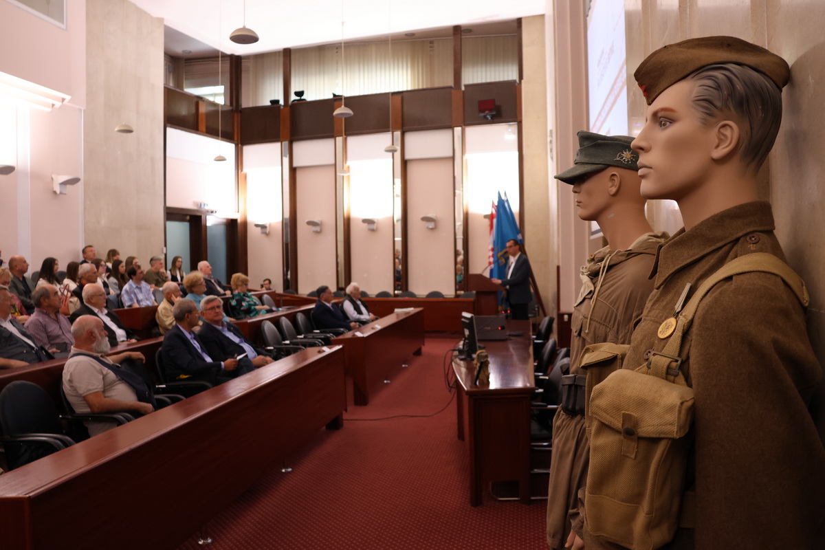 Predavanje-Stazama-Rijecke-bitke-4