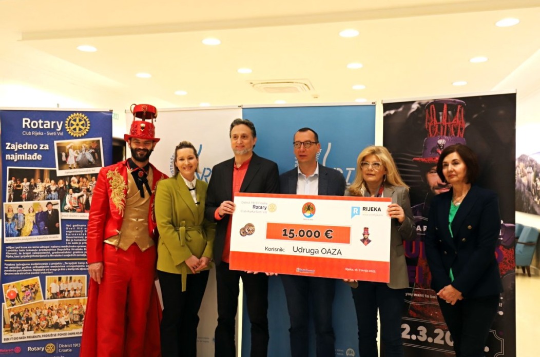 Primopredaja-donacije-s-Bala-3-1-1200×800