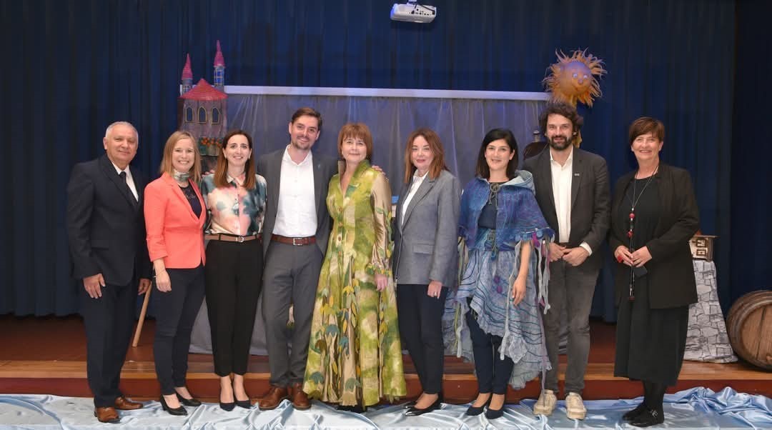 skola-cres-predstava-2-1 skola-cres-predstava-2-1