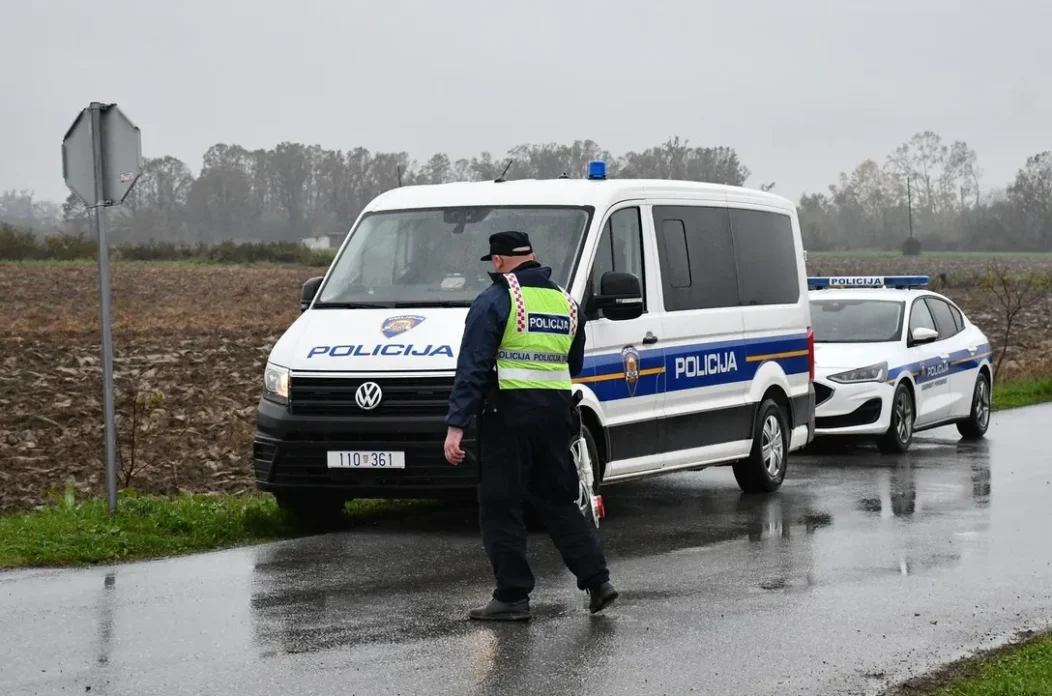 1280×720-ba0555f2-9d09-11eb-b6b1-cedfb09875dd (2) 1280×720-ba0555f2-9d09-11eb-b6b1-cedfb09875dd (2)