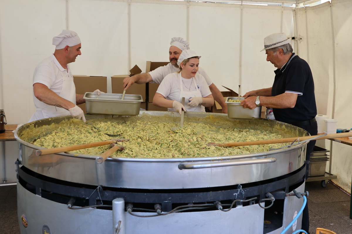 Gastrofesta-za-Dan-oslobodenja-Rijeke-4