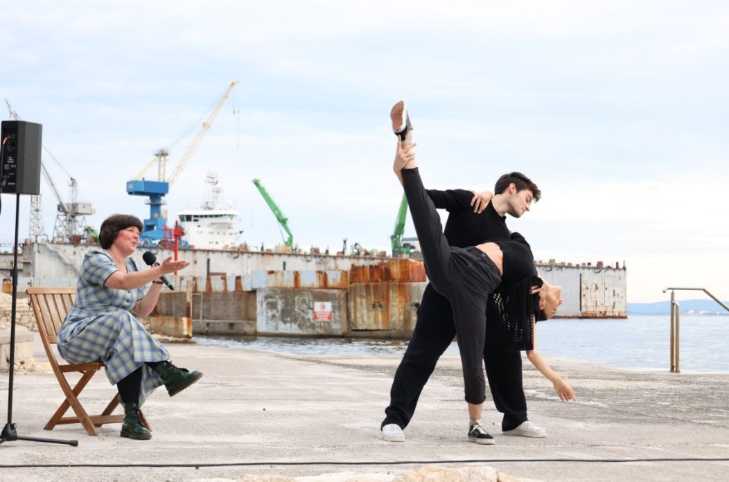 Hrvatsko-narodno-kazaliste-Ivana-pl.-Zajca-na-Pecinama-3-1200×800