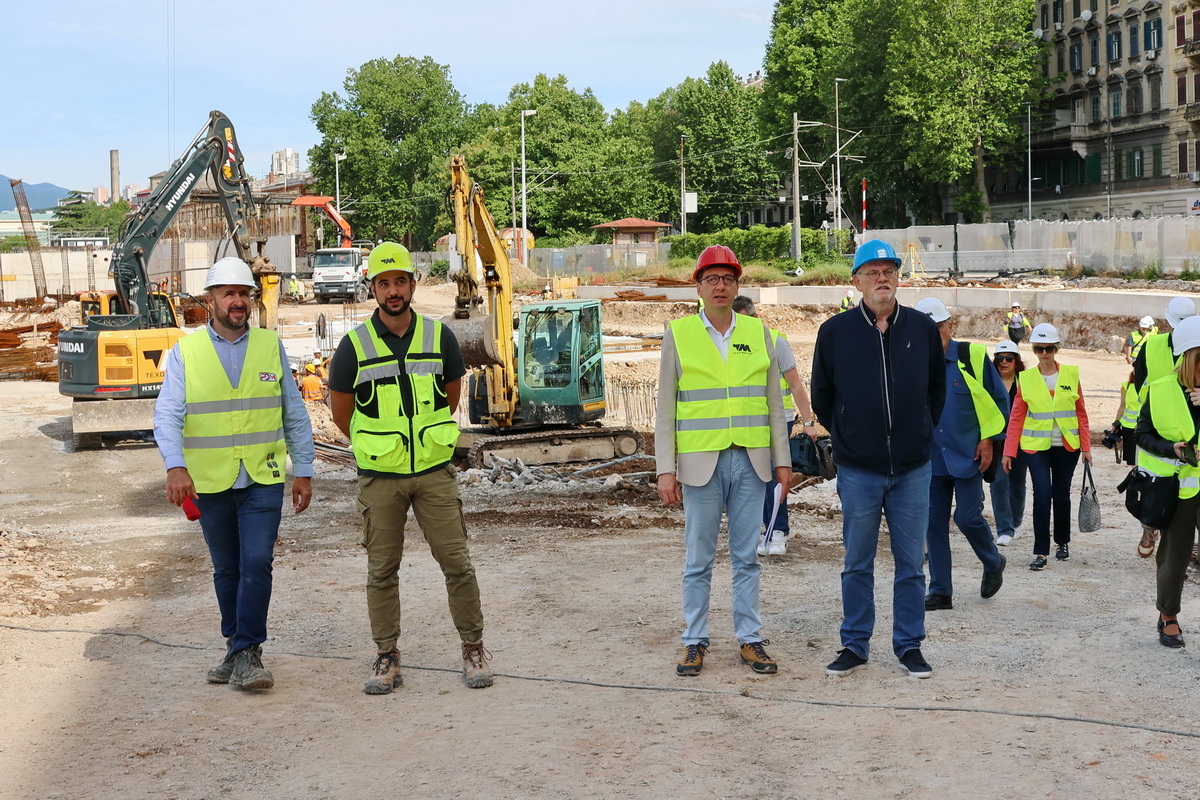 Obilazak-gradilista-Kompleksa-Zapadna-Zabica-6