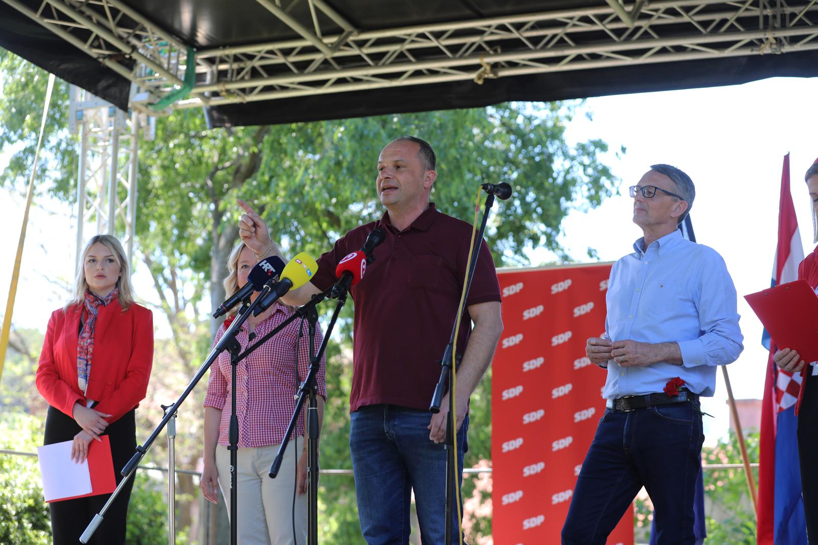 Rijeka: Prvomajska proslava na Trsatu