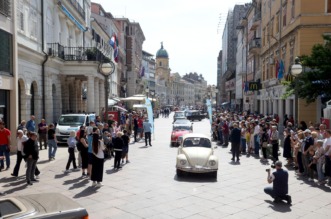 Oldtimer Rijeka Rally i ove godine startao s Korza