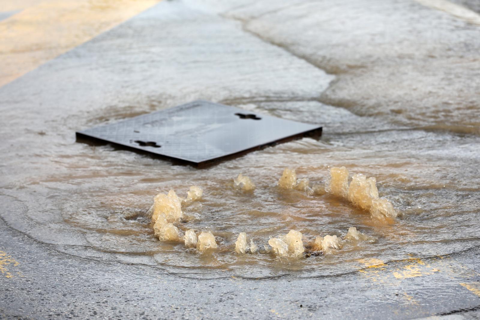 Potopljene ulice Medulina nakon jakog nevremena Potopljene ulice Medulina nakon jakog nevremena