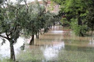 Potopljene ulice Medulina nakon jakog nevremena Potopljene ulice Medulina nakon jakog nevremena