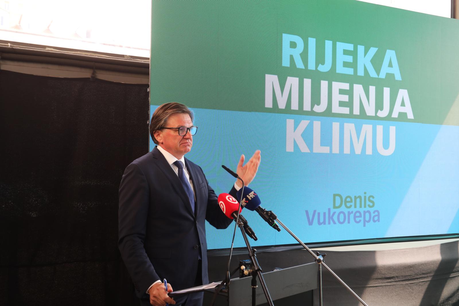Rijeka: Konferencija za medije Denisa Vukorepe, kandidata HDZ-a za gradonačelnika Rijeka: Konferencija za medije Denisa Vukorepe, kandidata HDZ-a za gradonačelnika