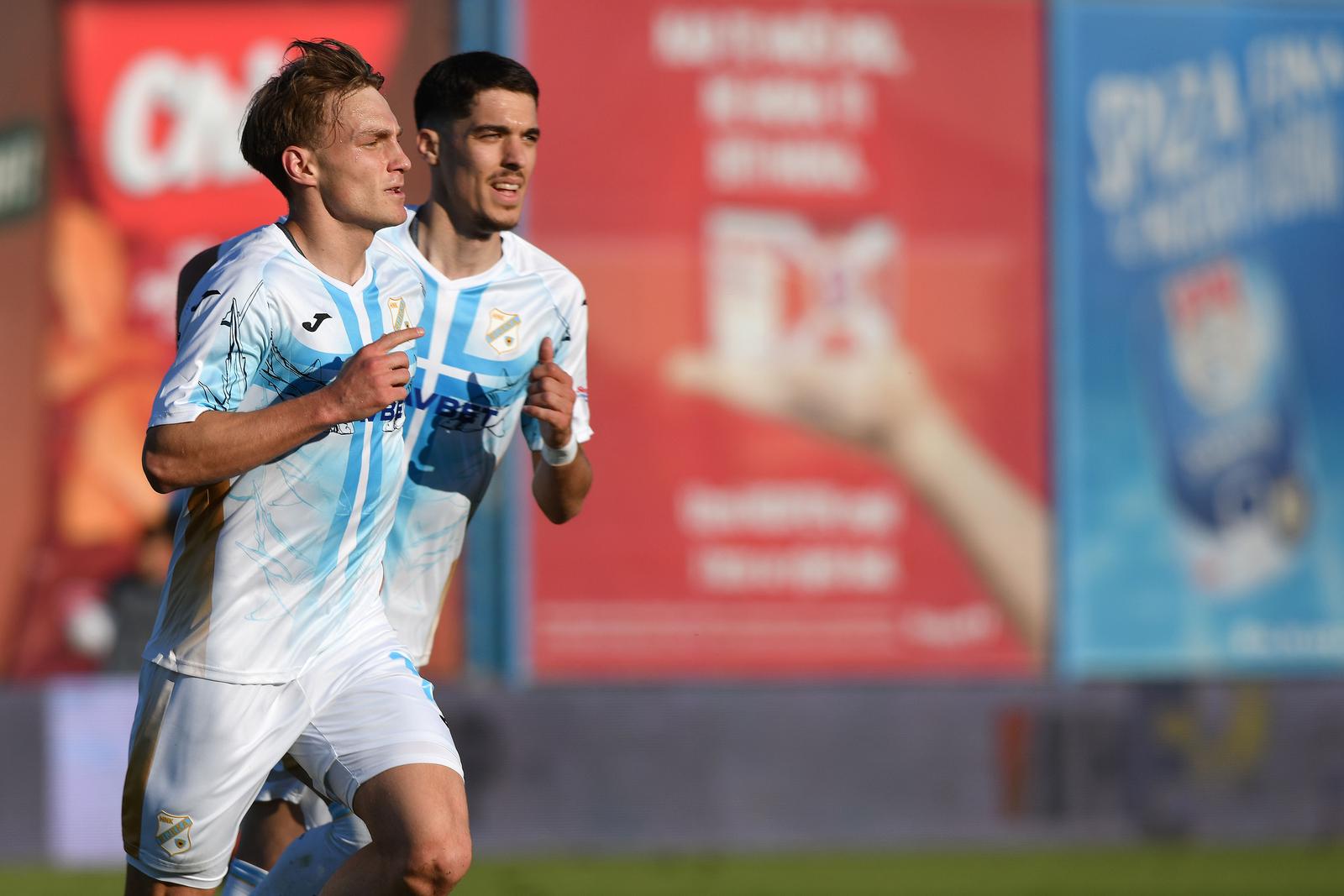 Slaven Belupo i Rijeka sastali se u prvoj utakmici finala Hrvatskog nogometnog kupa