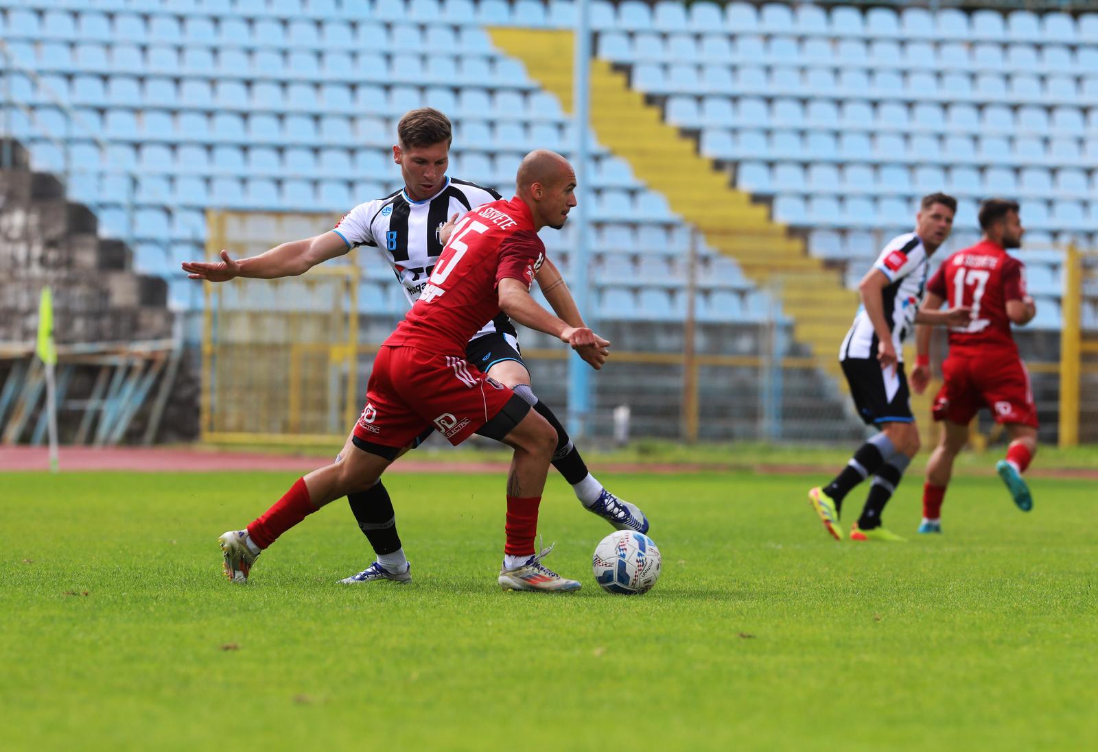 Rijeka: Utakmica između NK Opatije i NK Sesveta.