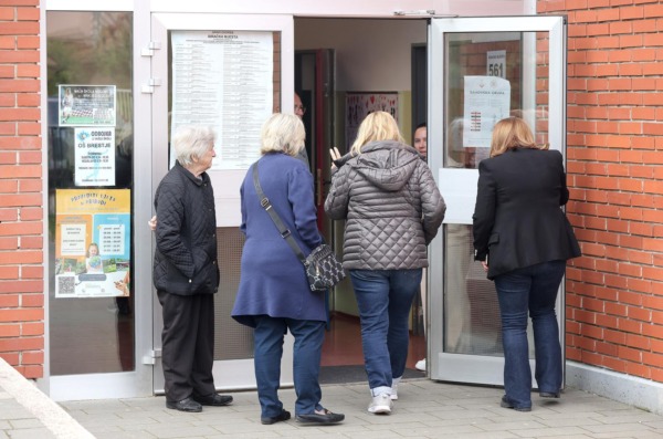 Zagreb: Otvorena biracka mjesta za Lokalne izbore 2025