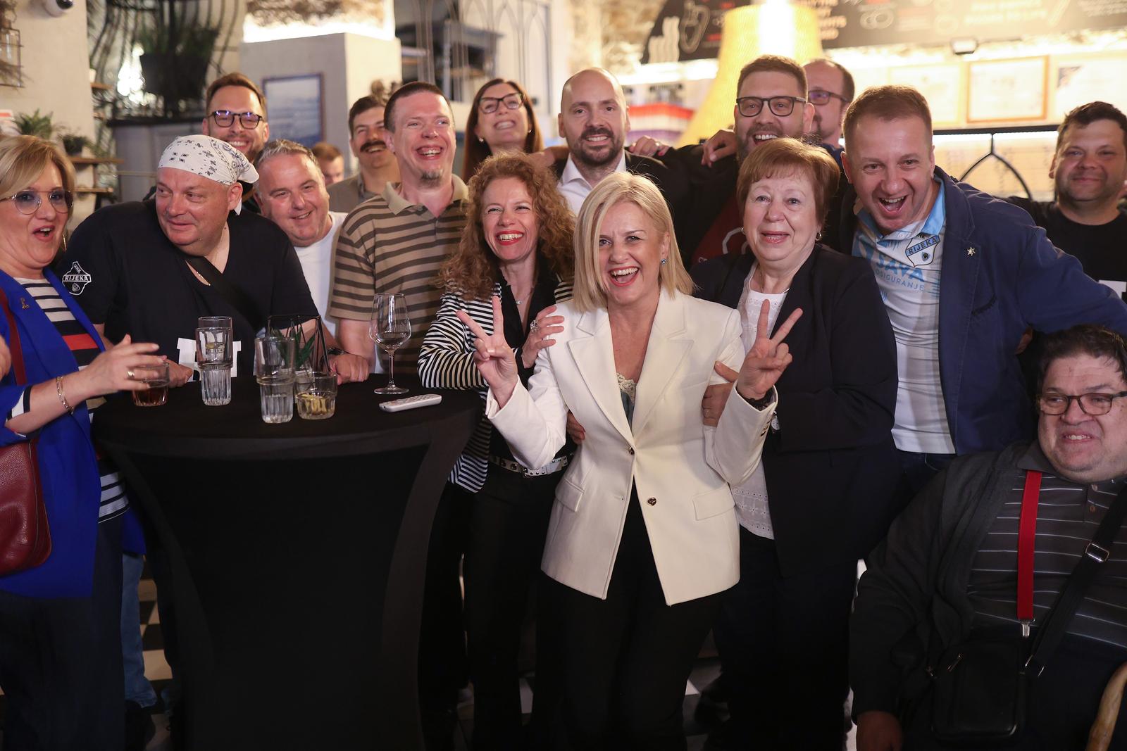Rijeka: Doček izbornih rezultata u stožeru Ive Rinčić Rijeka: Doček izbornih rezultata u stožeru Ive Rinčić