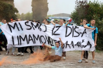 Rijeka: Maturanti srednjih škola širom grada slave kraj srednjoškolskog obrazovanja Rijeka: Maturanti srednjih škola širom grada slave kraj srednjoškolskog obrazovanja