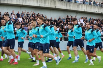 Rijeka: Navijači na treningu nogometaša Rijeke Rijeka: Navijači na treningu nogometaša Rijeke