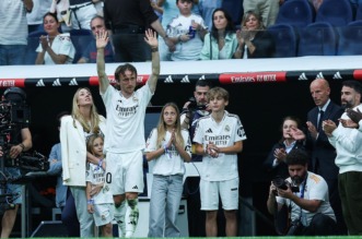 Madrid: Emotivan rastanak Luke Modrića s Real Madridom pred tisućama navijača Madrid: Emotivan rastanak Luke Modrića s Real Madridom pred tisućama navijača