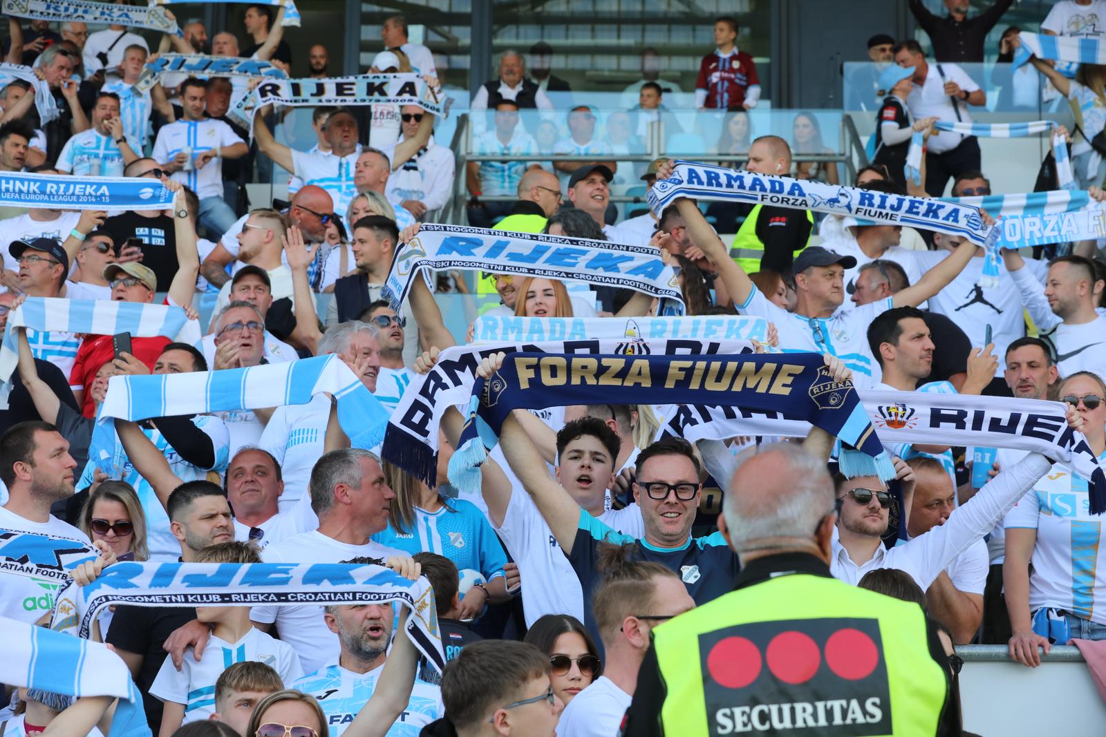 Rijeka: Navijači na susretu Rijeka – Slaven Belupo