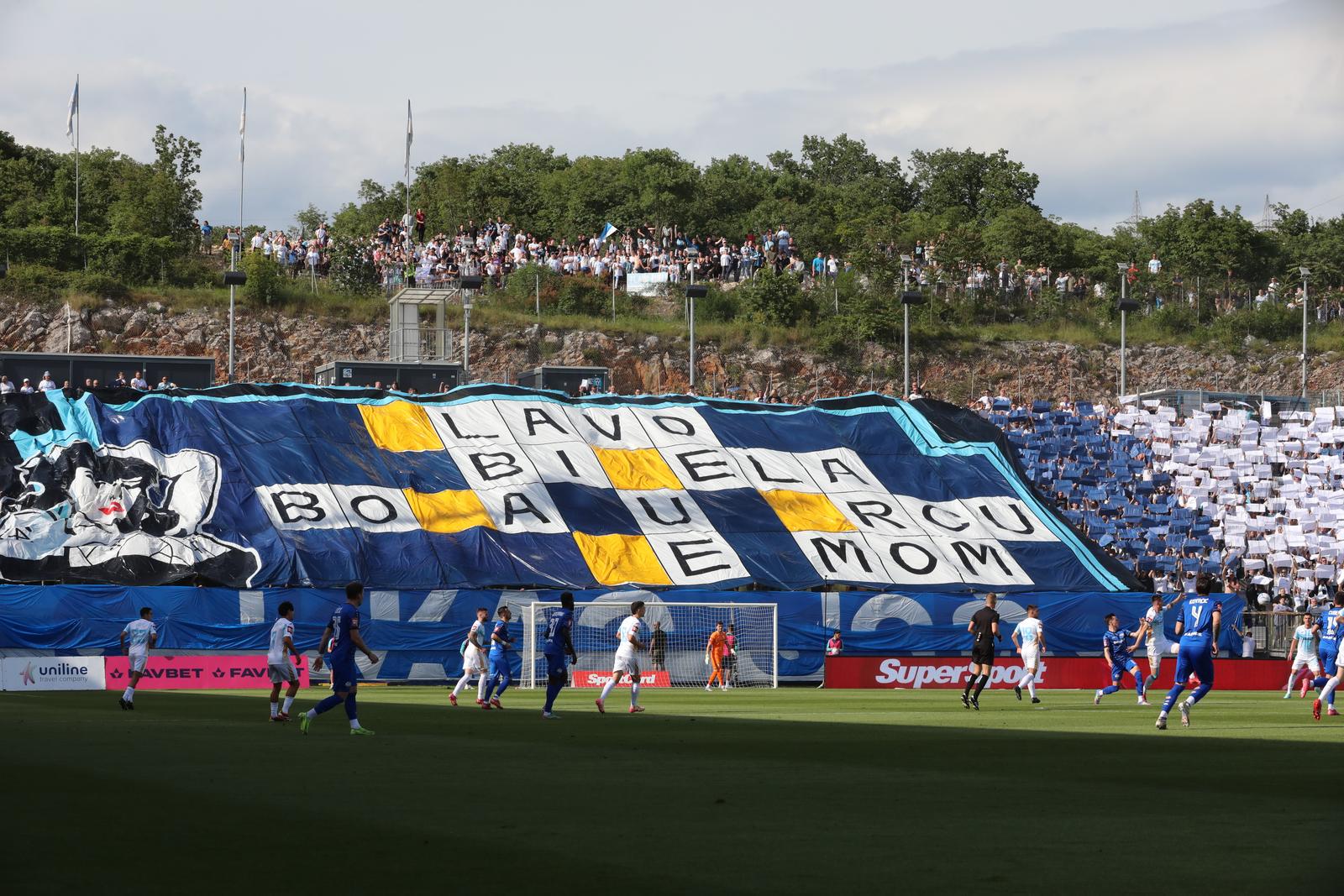 Rijeka: Navijači na susretu Rijeka – Slaven Belupo