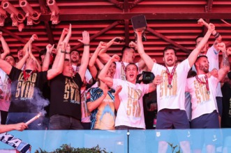 Igrači HNK Rijeka, prvaci Hrvatske, podigli su svoj pehar