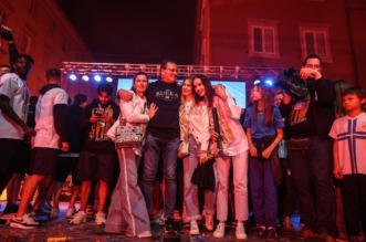 Igrači HNK Rijeka s navijačima na Korzu proslavili osvajanje prvenstva Hrvatske