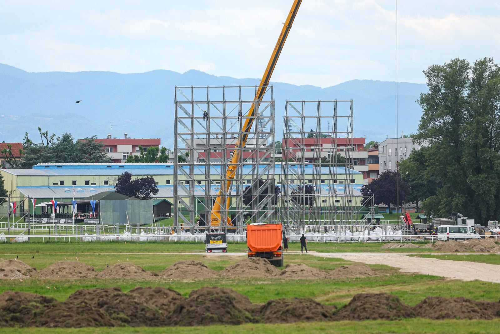 Zagreb: Radovi na Hipodromu za koncert Marka Perkovića Thompsona