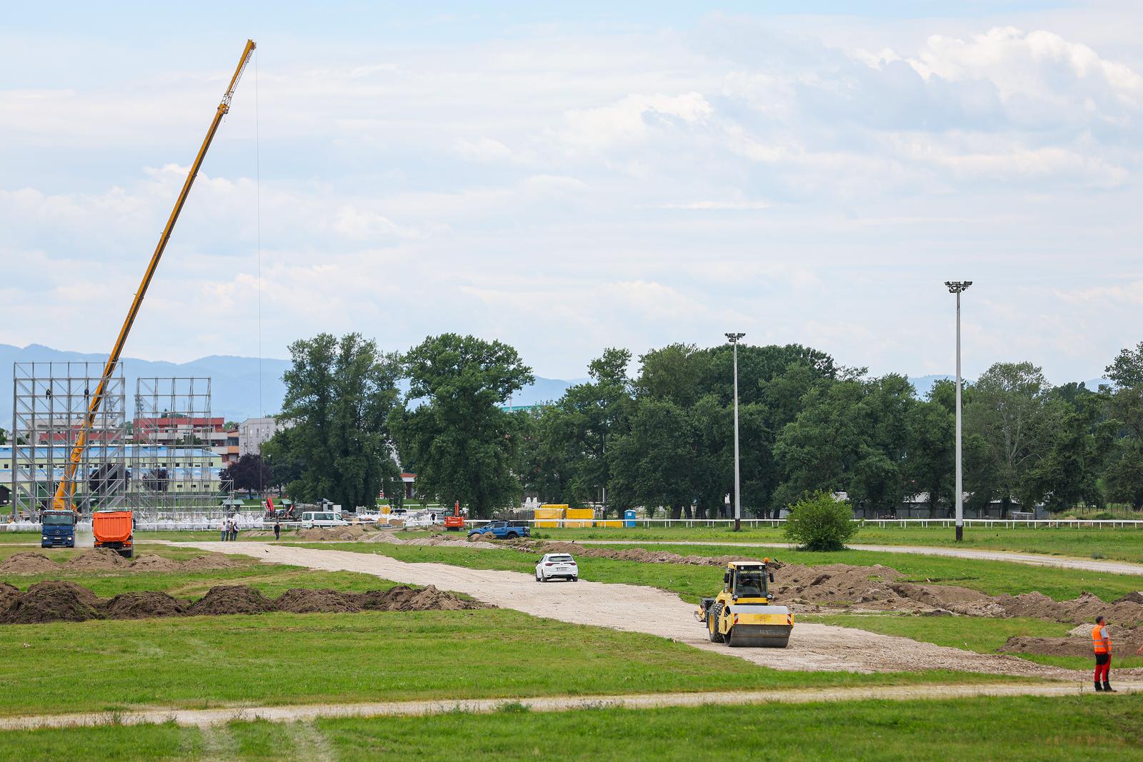 Zagreb: Radovi na Hipodromu za koncert Marka Perkovića Thompsona