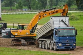 Zagreb: Radovi na Hipodromu za koncert Marka Perkovića Thompsona