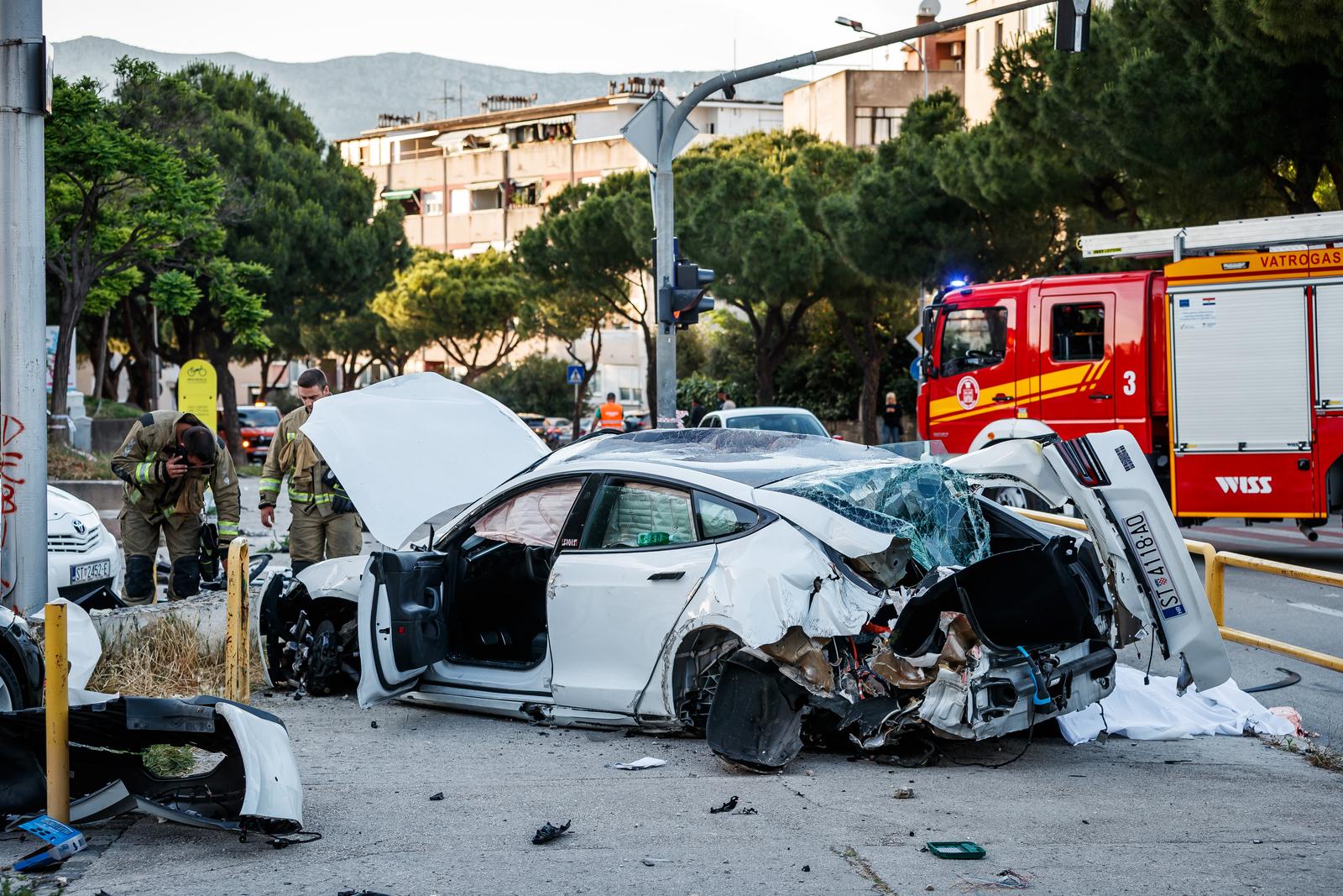 Split: Autom sletio s kolnika i usmrtio pješakinju