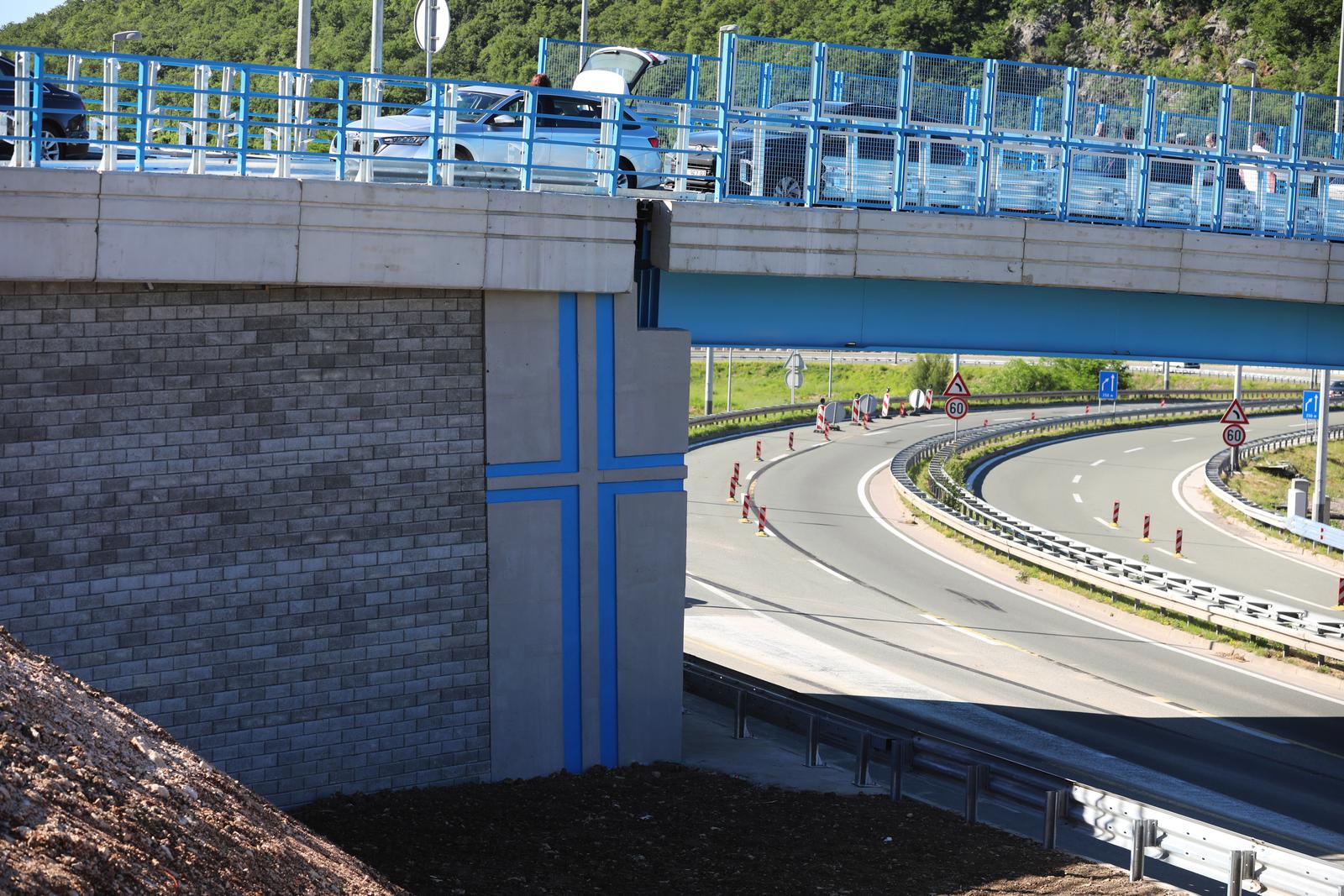 Rijeka: Premijer Plenković i ministar Butković obišli novi vijadukt na čvoru Orehovica Rijeka: Premijer Plenković i ministar Butković obišli novi vijadukt na čvoru Orehovica