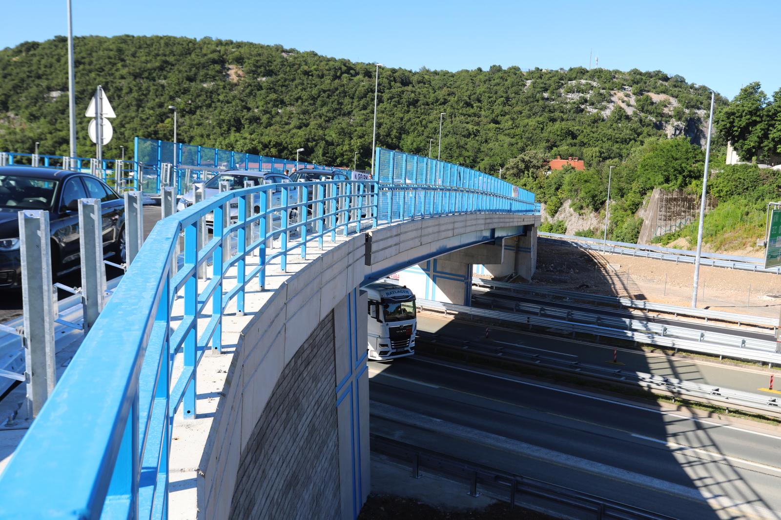 Rijeka: Premijer Plenković i ministar Butković obišli novi vijadukt na čvoru Orehovica Rijeka: Premijer Plenković i ministar Butković obišli novi vijadukt na čvoru Orehovica