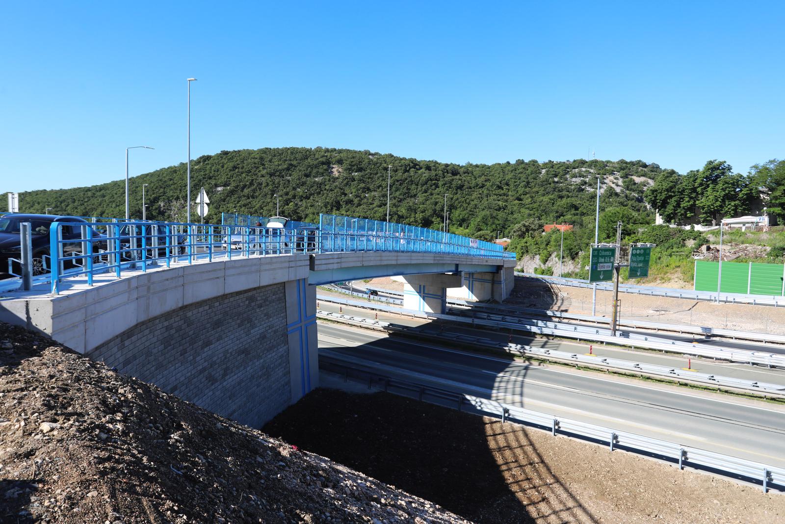 Rijeka: Premijer Plenković i ministar Butković obišli novi vijadukt na čvoru Orehovica Rijeka: Premijer Plenković i ministar Butković obišli novi vijadukt na čvoru Orehovica