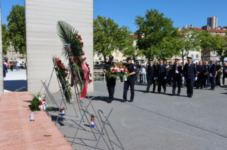 Polaganje-vijenaca-Dan-drzavnosti-5 Polaganje-vijenaca-Dan-drzavnosti-5