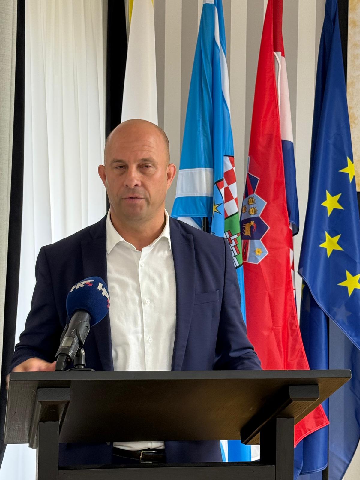 Potpisivanje ugovora za luku Rab_6